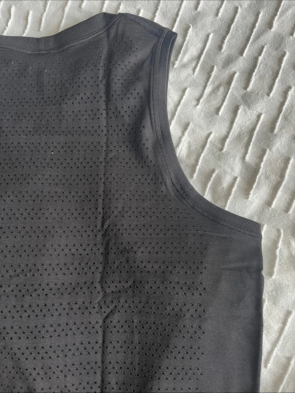 lululemon Black Perforated Workout Tank Top - Picture 8 of 9